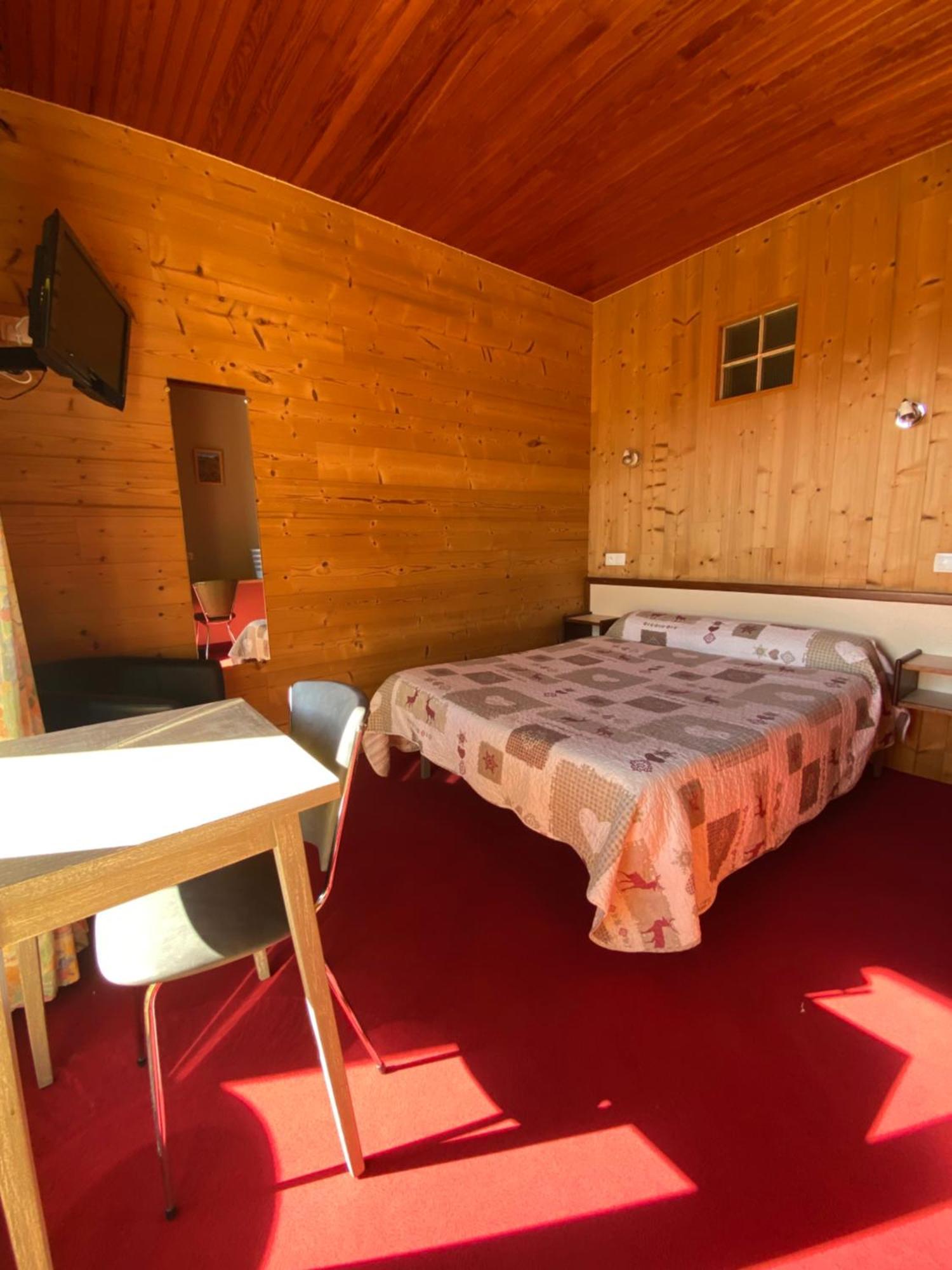 Relais Du Belloch Angoustrine Εξωτερικό φωτογραφία